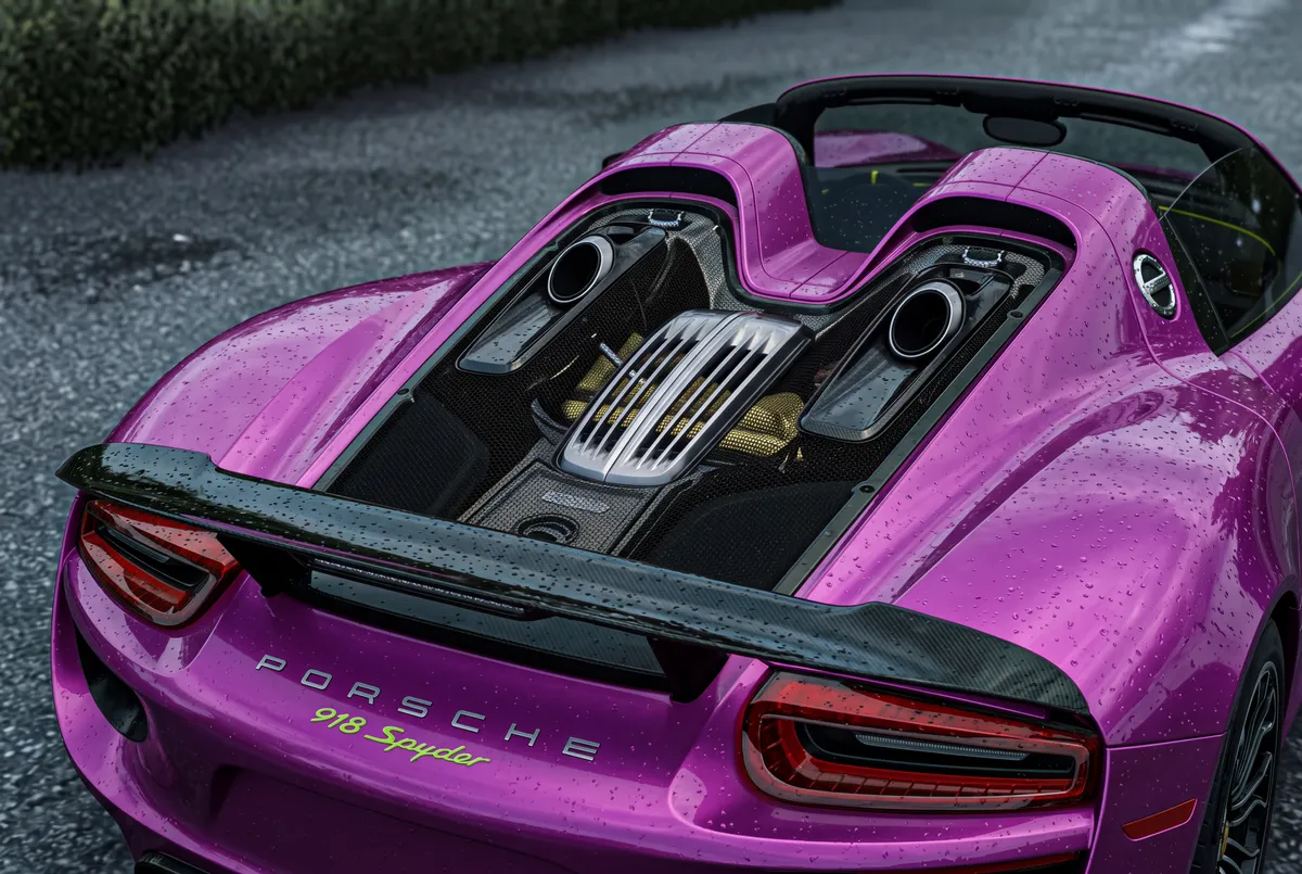 Purple 918 Spyder, rear view